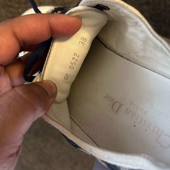 Dior sneakers size 8 worn few times good condition - Picture 3 of 4